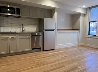 49 John F Kennedy St #1, Cambridge, MA 02138