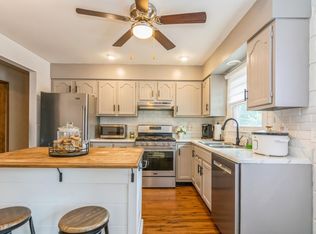 8326 Bell St, Crown Point, IN 46307