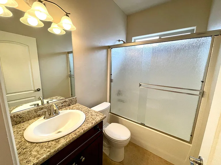 3276 Duvall Ave — Photo 16