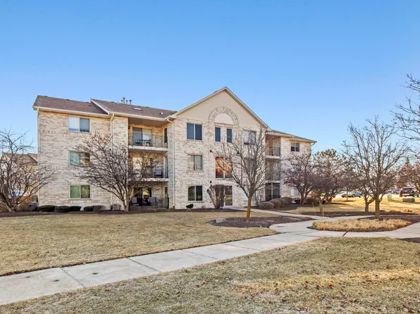 6825 Forestview Dr APT 3C, Oak Forest, IL 60452