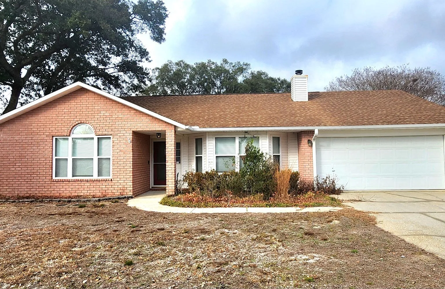 Charming Rental with Extra Parking Must-See! — Photo 1