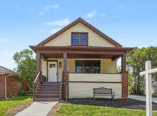 20834 Ardmore Park Dr, Saint Clair Shores, MI 48081
