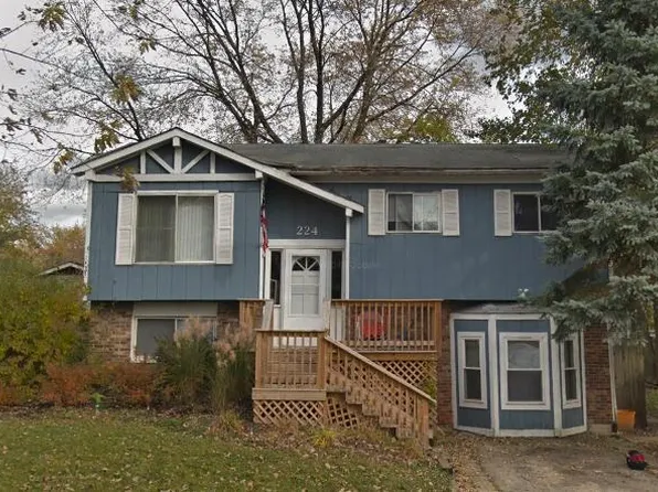 224 Meadowbrook Dr, Bolingbrook, IL 60440