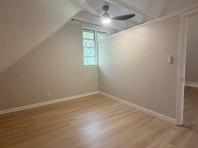 1345 N Franklin St — Photo 5