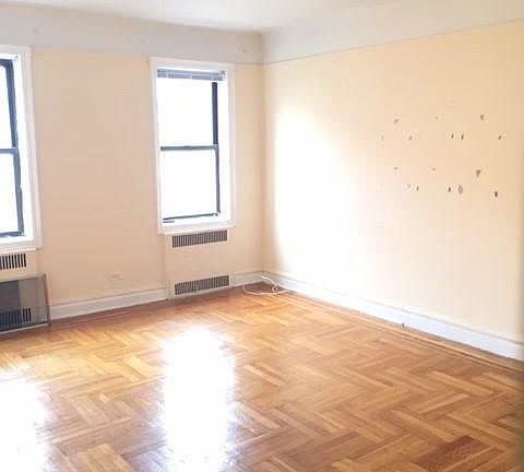 5th image of 1776 E 13th St APT 5B
