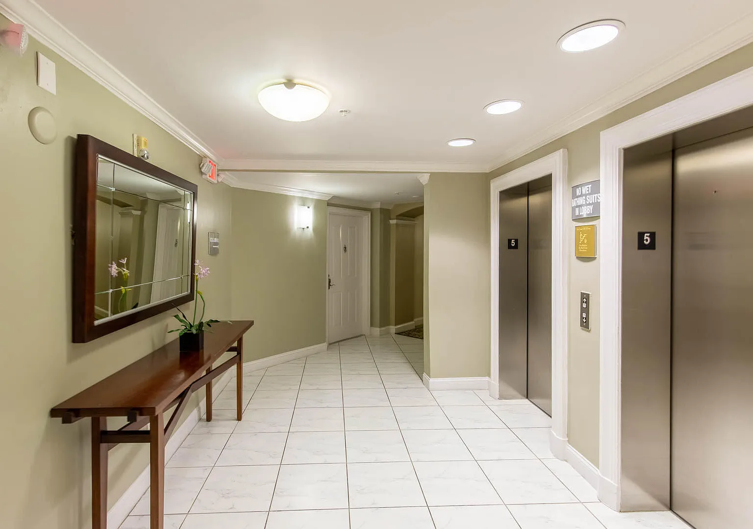 2 bed, 2.0 bath, 1201 sqft, $2,900 — Photo 4