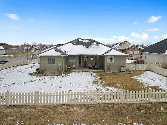 3rd image of 6216 L Avenue