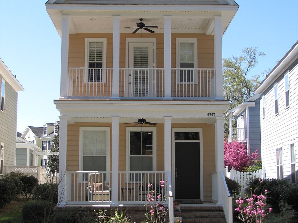 1st image of 4342 Grove Park Dr