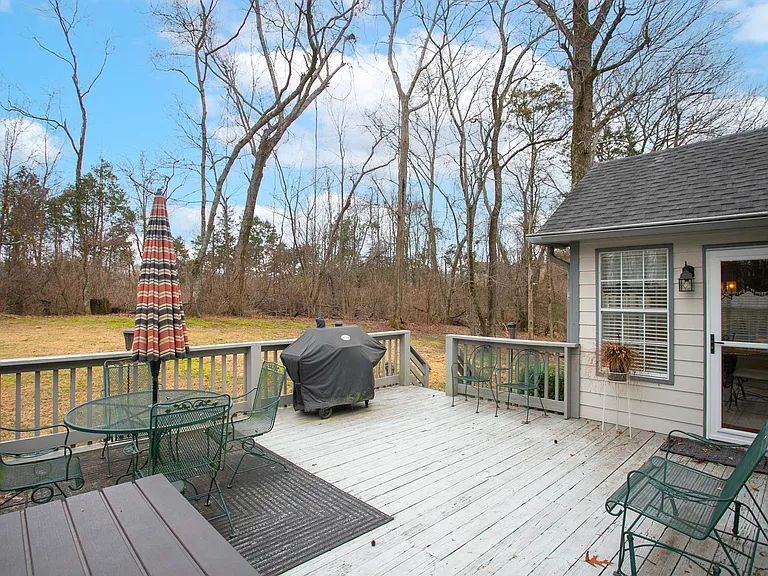 1508 Clover Ct — Photo 46