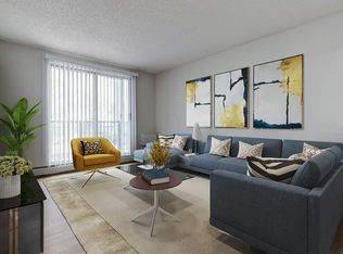 74 Dumont Cres #10, Saskatoon, SK S7J2X1