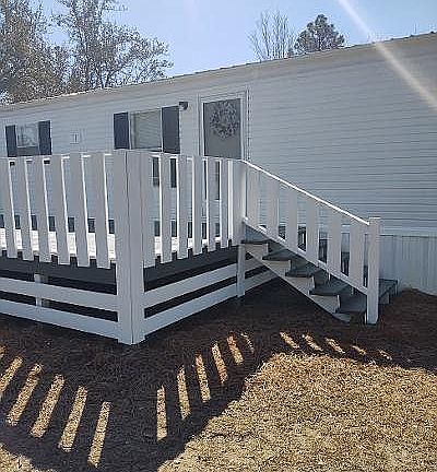 2nd image of 4483 Pam St SE
