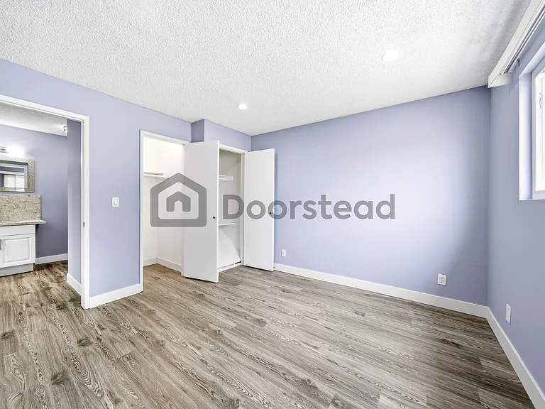 1826 S Bundy Dr #5 — Photo 21