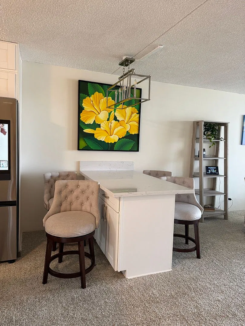 "Waipuna" Furnished 2 bed, 2 bath in Waipuna, Wakiki — Photo 3