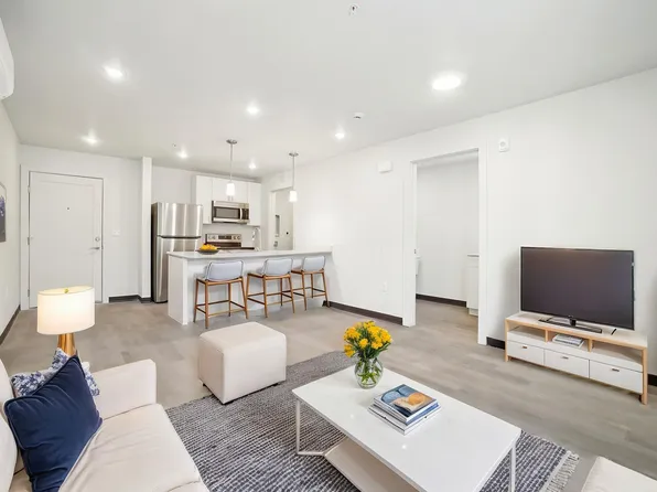 1324 S 500th Est E #203, Salt Lake City, UT 84105