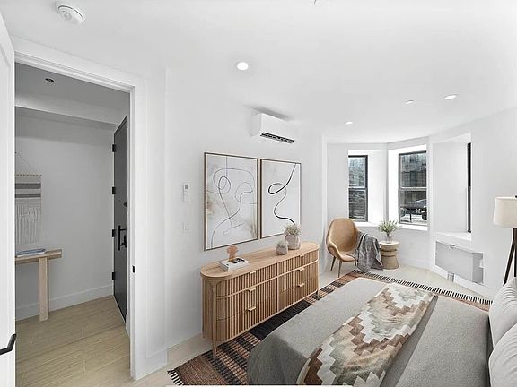 3rd image of 388 Cornelia St