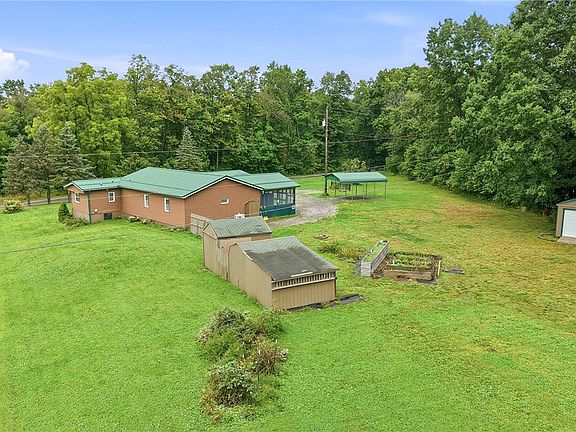 5th image of 330 Fullingmill Rd