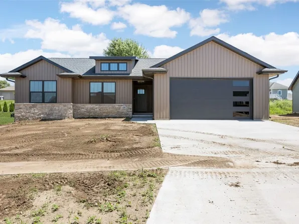 435 Council St, Anamosa, IA 52205