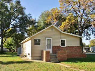 326 W 30th St, South Sioux City, NE 68776
