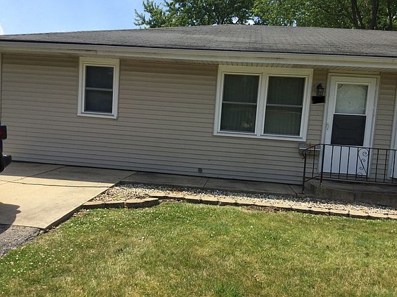 5th image of 807 Edwin Dr #807