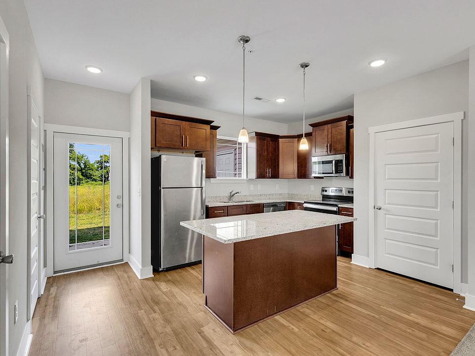 1st image of 3010 Coriander Dr
