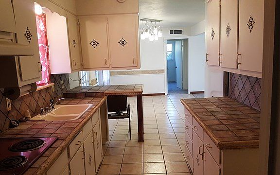 5th image of 4622 Thomason Dr