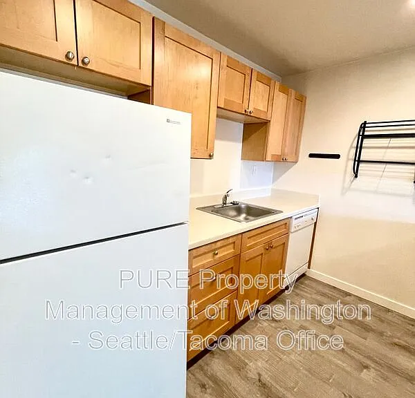 3047 SW Avalon Way #101 — Photo 6