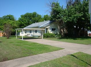 249 N Davis Ave, Claremore, OK 74017