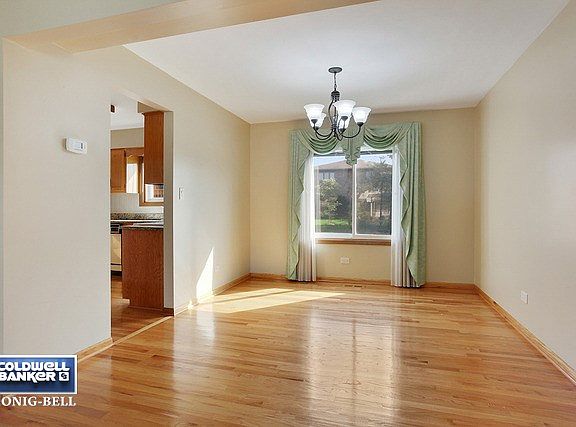 5th image of 8229 Middlebury Ave