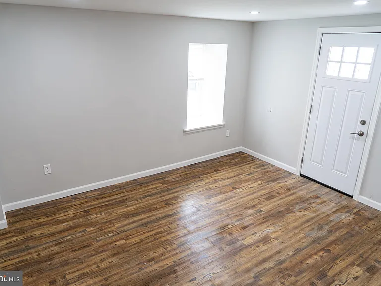 520 East Ave — Photo 7