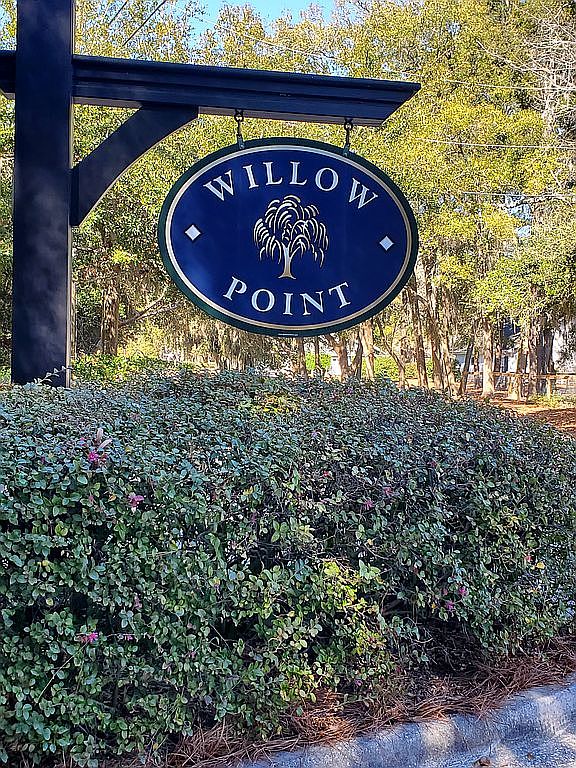106 Willow Point Rd, Beaufort, SC 29906