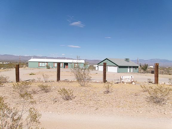 2nd image of 1464 S Dragoon Rd