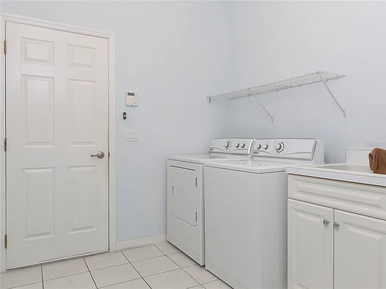 1486 SW 87th St — Photo 11