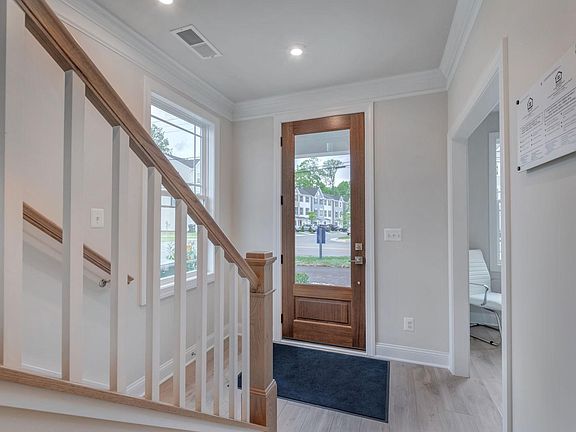 2nd image of 1244 Laconia Ln
