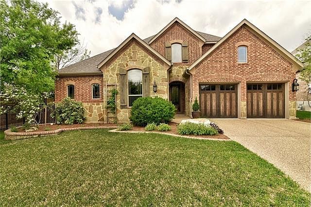 1st image of 2268 Park Place Cir