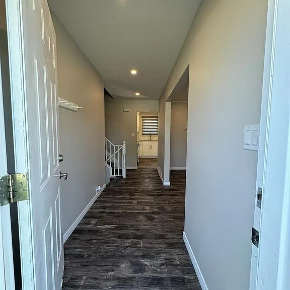 1860 Service Rd — Photo 3