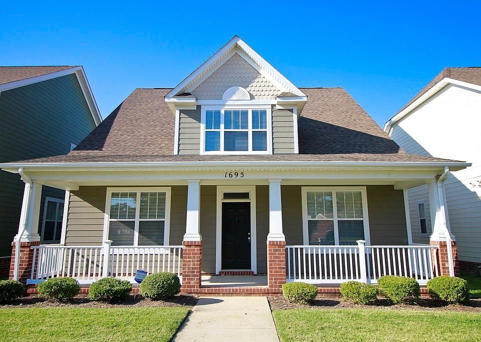 For Sale: 1695 BRIARFIELD RD, Hampton, VA 23669