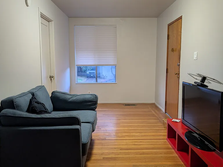 1619 Ashby Ave #1 — Photo 6