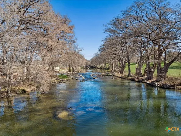 730 Mather St #H-302, New Braunfels, TX 78130