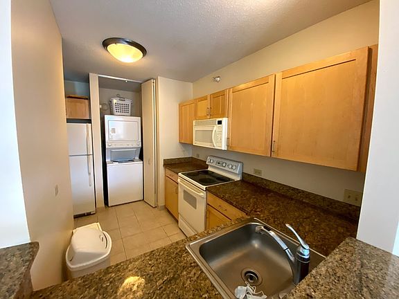 2nd image of 222 N Columbus Dr APT 3507