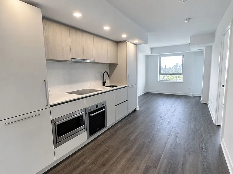 609 Sherbourne St #1806 — Photo 1