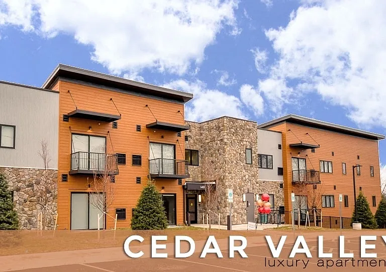 Cedar Valley Luxury Apartments — Photo 3