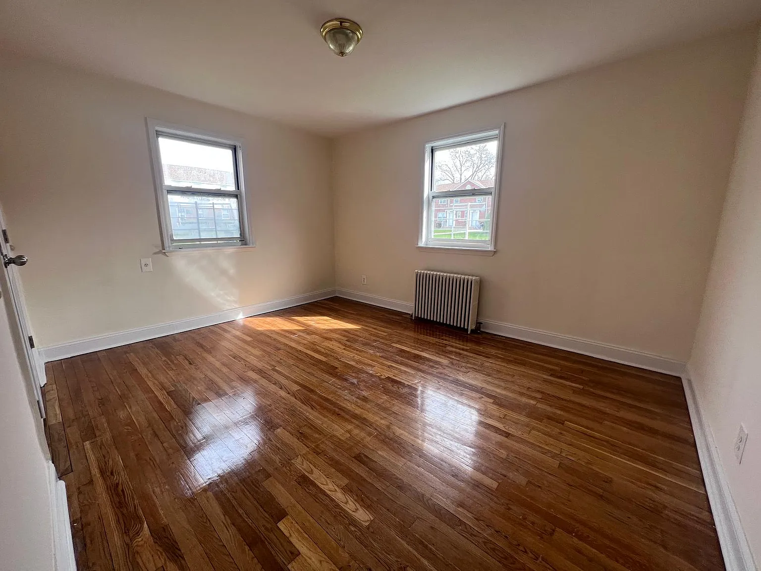 232nd St, Oakland Gardens — Photo 3