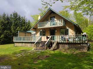 9218 Civerelli Ln, Tobyhanna, PA 18466