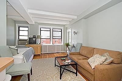 1st image of 457 W 57th St #1716