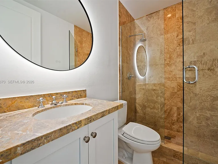 530 Valencia Ave #2 — Photo 23