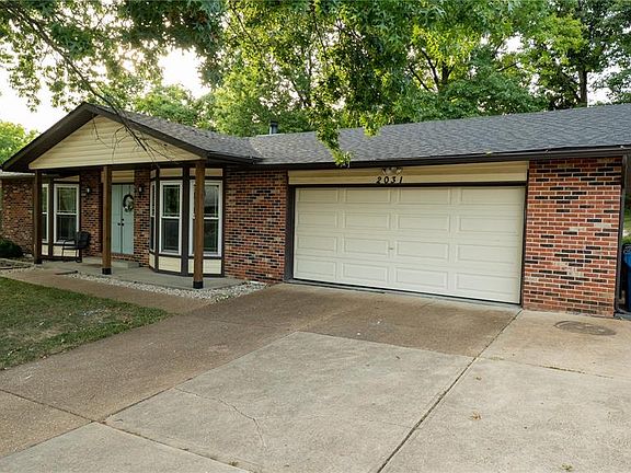 2nd image of 2031 San Angelo Dr