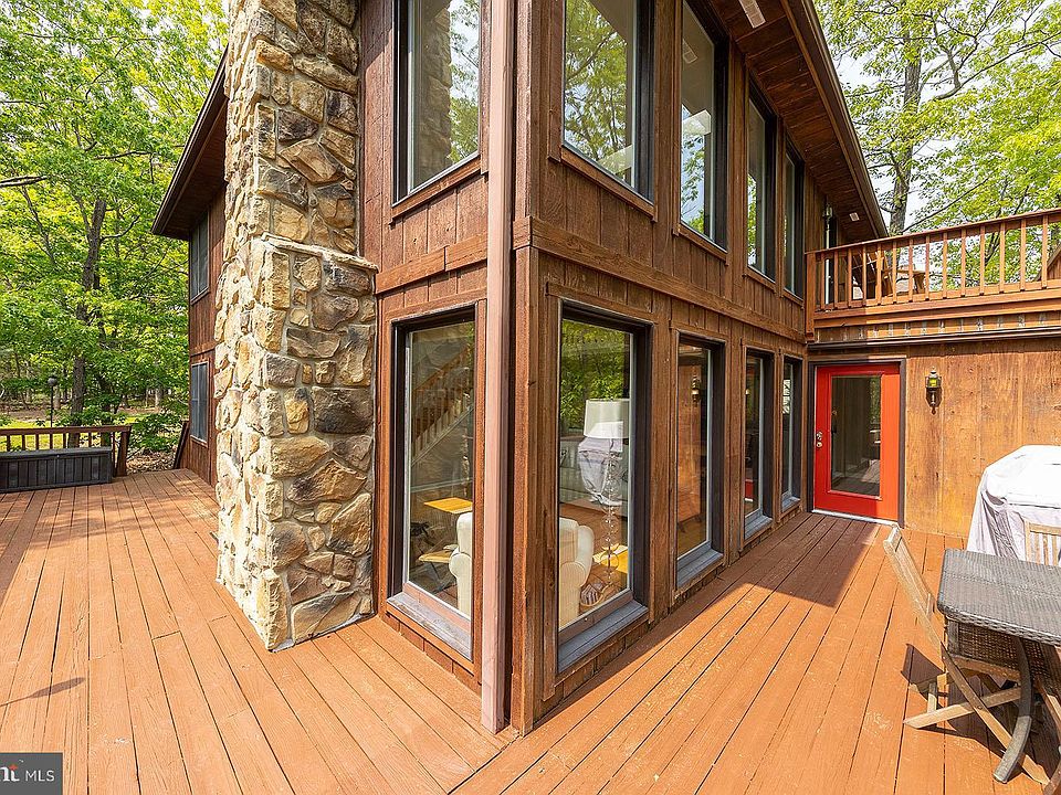 512 Northwood Cir, Cross Junction, VA 22625 Zillow