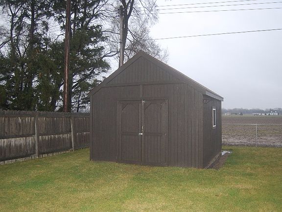 2nd image of 5415 Lorraine Ct