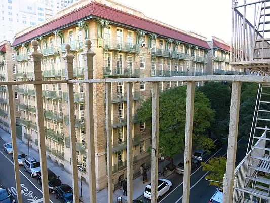 Rented by City & Suburban | media 55