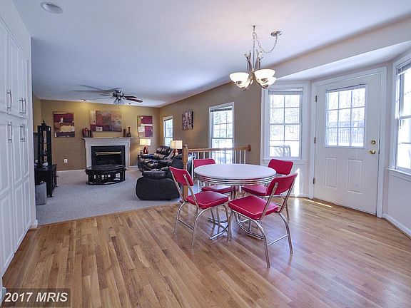 4th image of 4 Evanshire Dr